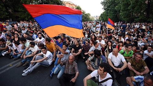 Ermənistanda Rusiyanın A planı alınmadı – TƏHLİL
