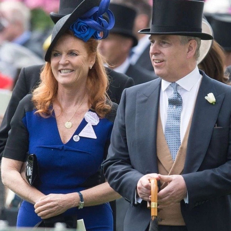 Kral ailəsində yeni gərginlik