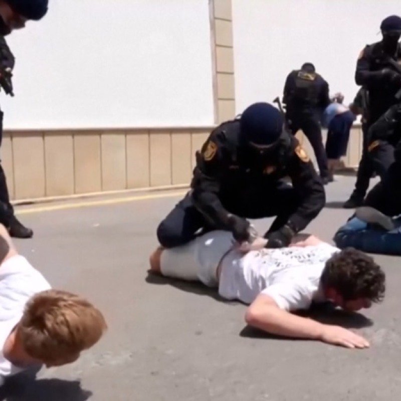 XİN-dən Zaxarovaya cavab: "Şərt kimi irəli sürməsi yanlışdır"