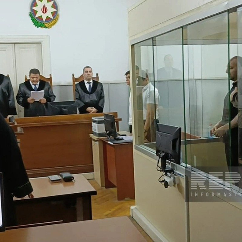 Deputat Fazil Mustafaya qarşı sui-qəsddə ittiham edilən Azər Səricanovun oğlunun məhkəməsi başlayıb