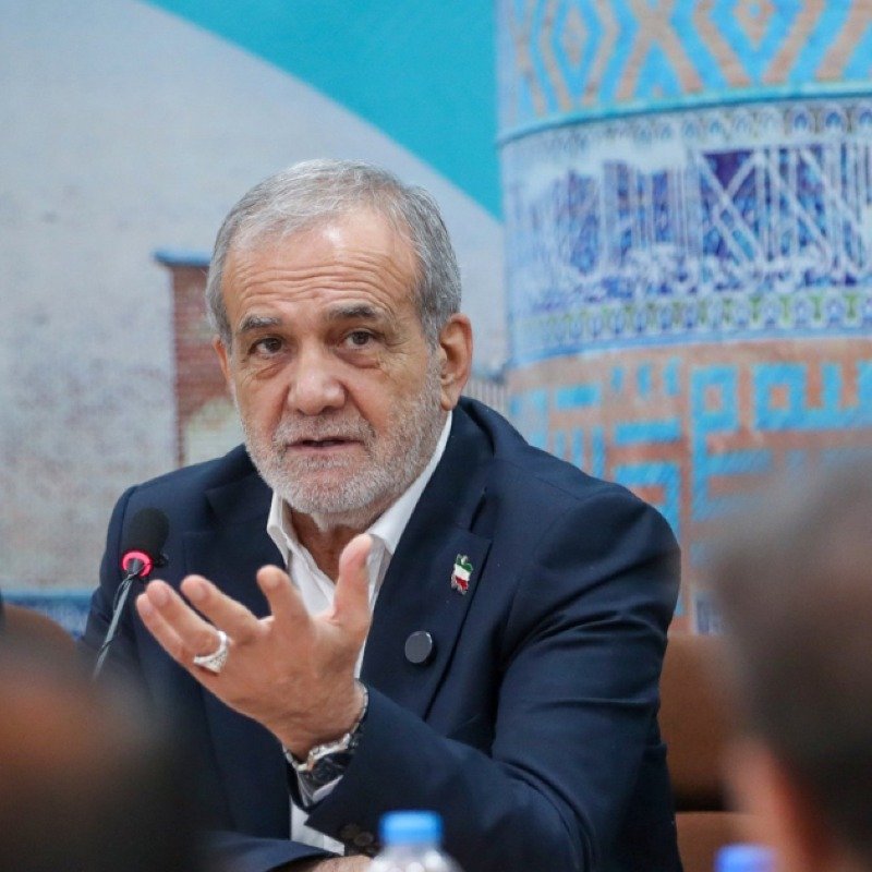 Prezident: "Ərdəbillə Azərbaycan arasında iqtisadi əməkdaşlıq artırıla bilər"