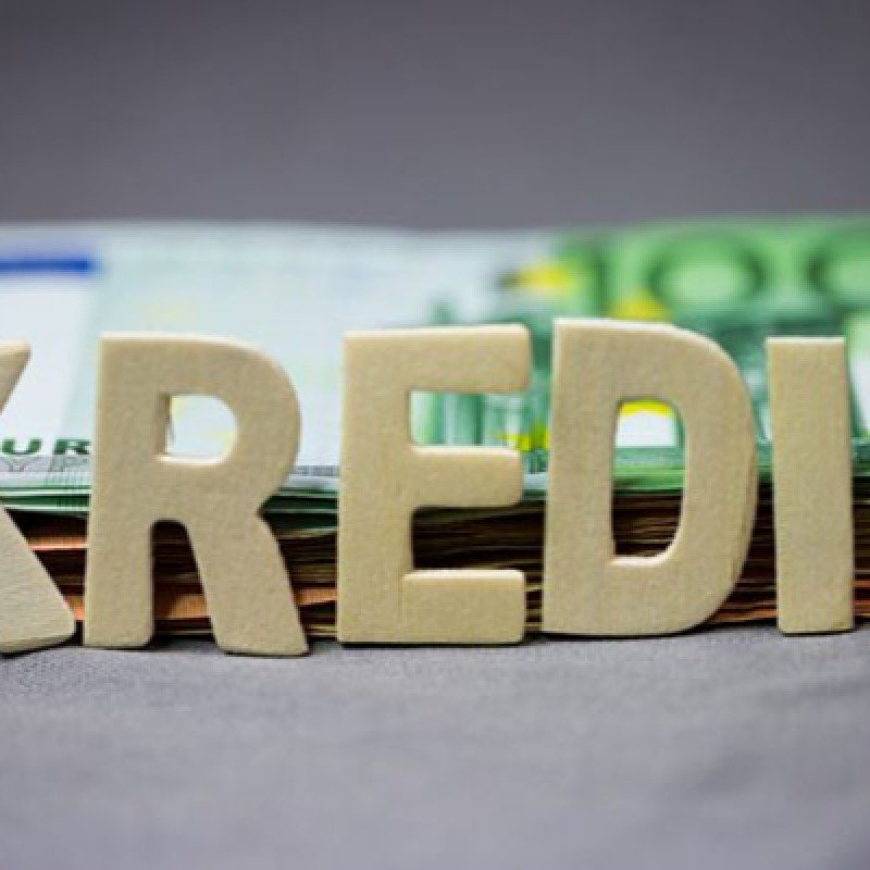 Kreditə görə zamin duran şəxsin ölkədən çıxışına qadağa qoyula bilər?