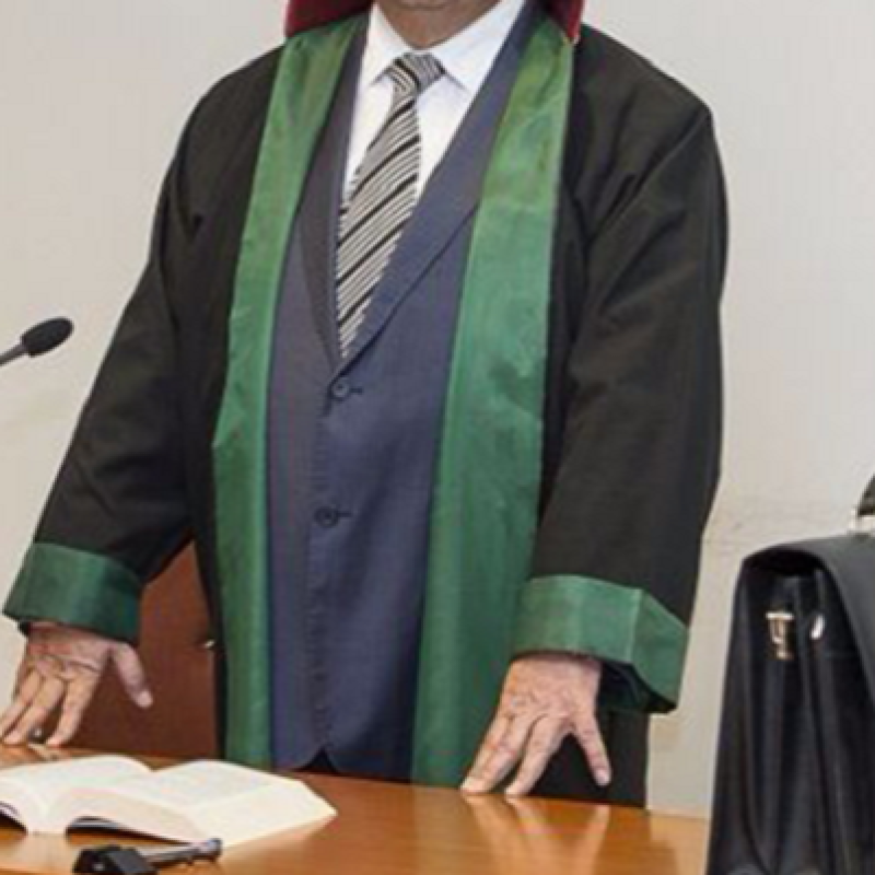 Daha bir vəkilin fəaliyyəti dayandırılıb