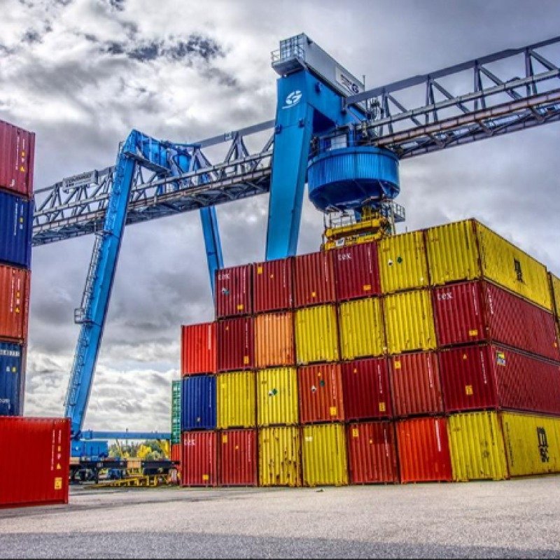 Azərbaycana valyuta gətirən ixrac: Artım daimidir?