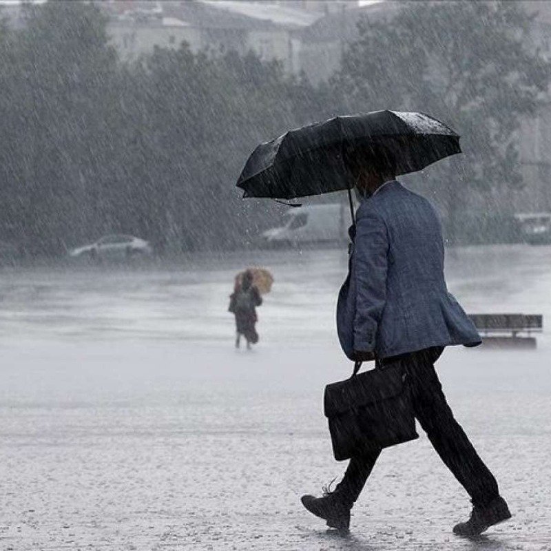 Sabah yağış yağacaq, şimşək çaxacaq