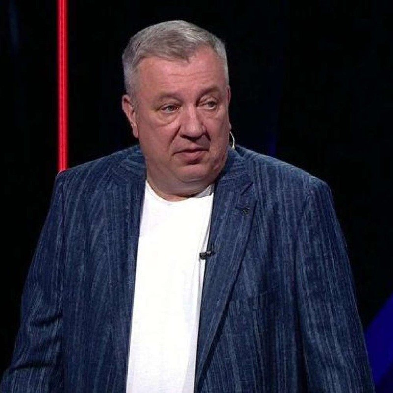 Qurulev Rasim Musabəyovu təhqir etdi: Səs yazısını dinlə, axmaq...