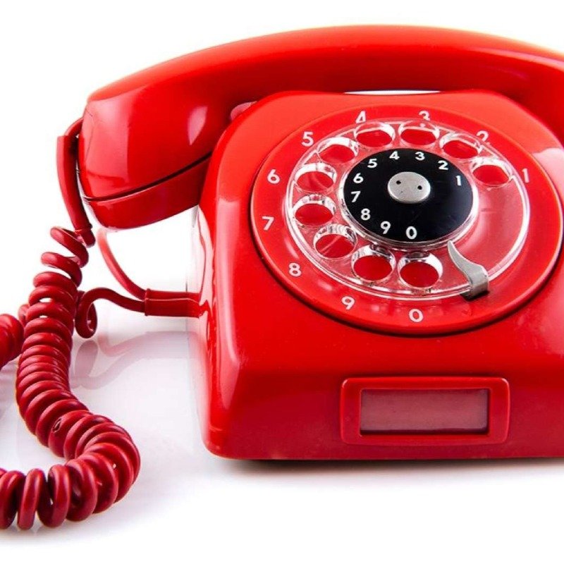 İlk sevgilər, təsadüfi zənglər, uzun-uzadı söhbətlər - Ev telefonları tarix olur?