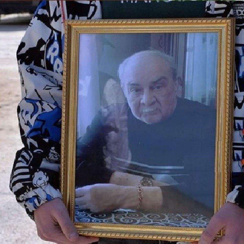 Nazirlik Xalq artistinin qəbirüstü abidəsini hazırlamaqdan imtina etdi