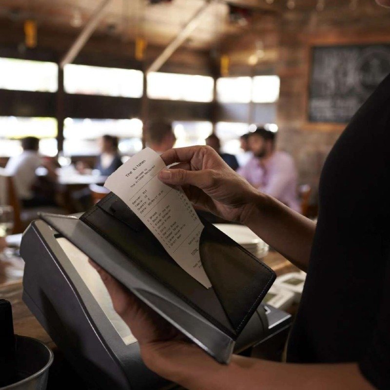 Restoranlarda servis haqqı qadağan olunacaqmı? - AÇIQLAMA