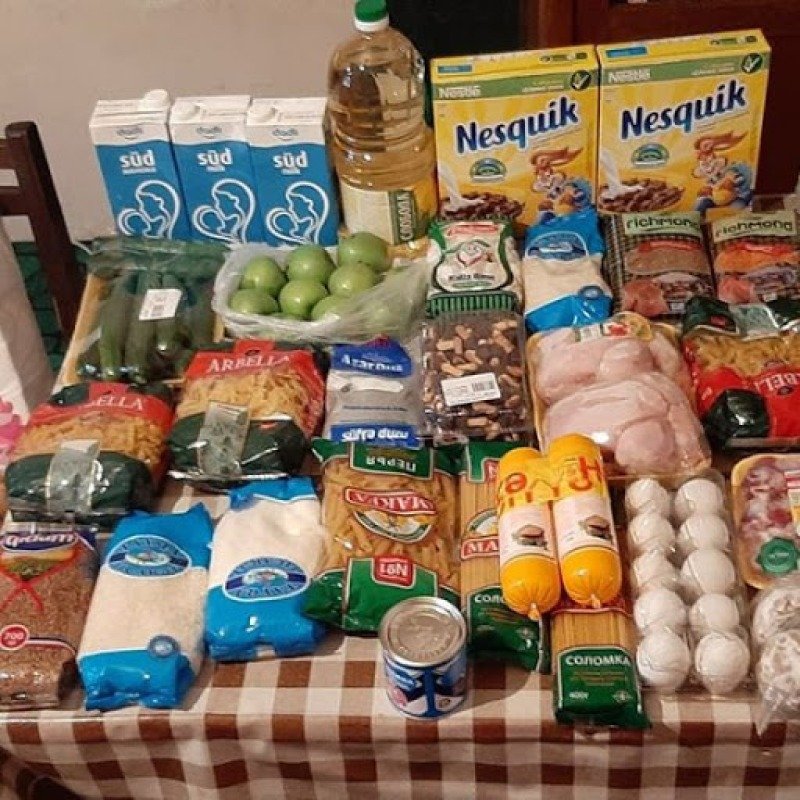 Xərcin yarıdan çoxu yemək-içməyə gedib