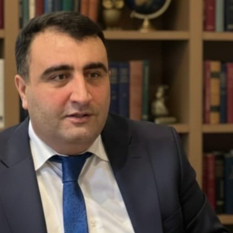 Ədalət topaldır, amma gec-tez gəlir...