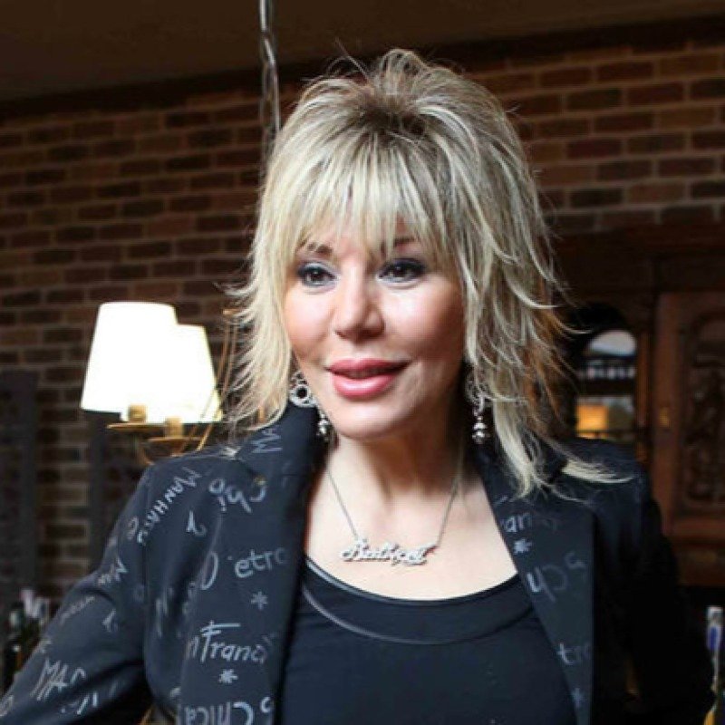 “Pul qazanın, amma mədəniyyətimizi məhv etməyin!” – Brilliant Dadaşova