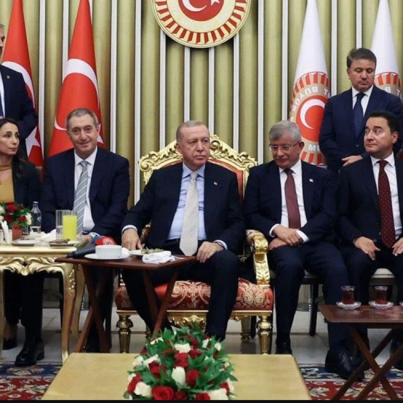 Uzun illərdən sonra Ərdoğan və Davudoğlu bir arada - FOTO