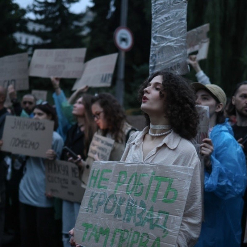 Ukraynada antikorrupsiya qurumlarının müstəqilliyinin bərpası qanunu qəbul edildi