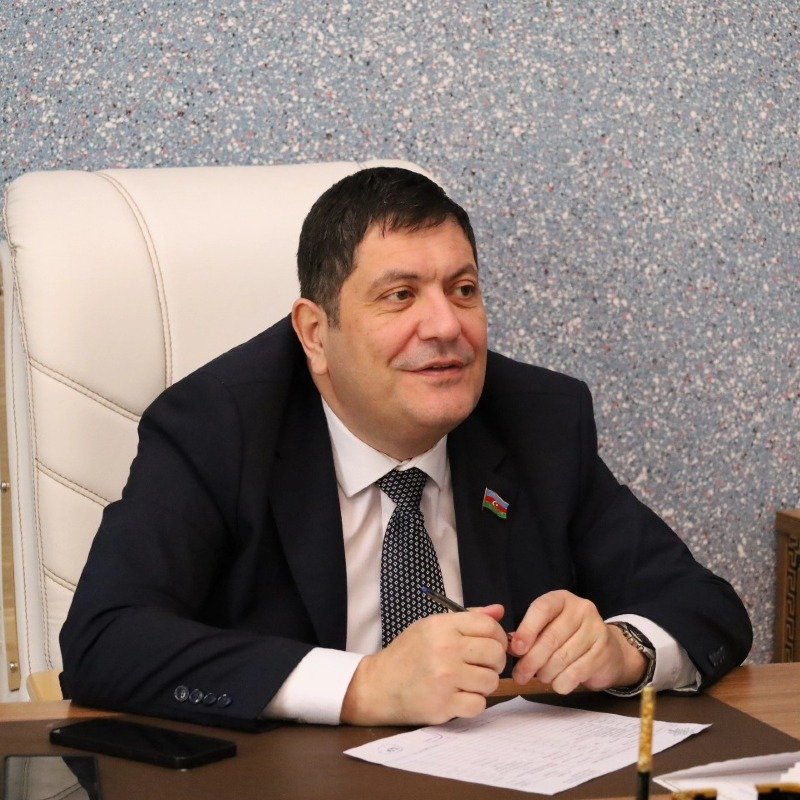 Deputatın təsis etdiyi şirkətin 972 min vergi borcu var – 70 minlik tender udub