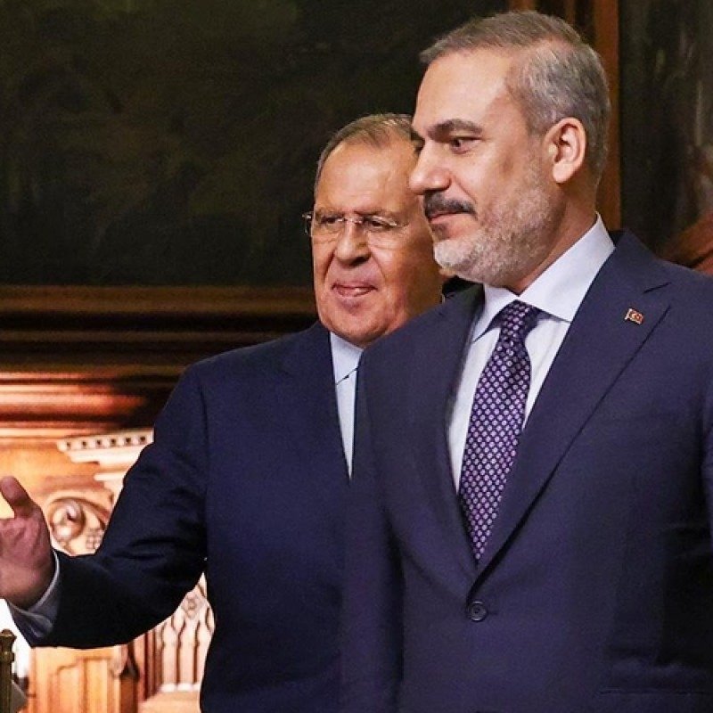 Fidanın Rusiya səfərinin pərdəarxası