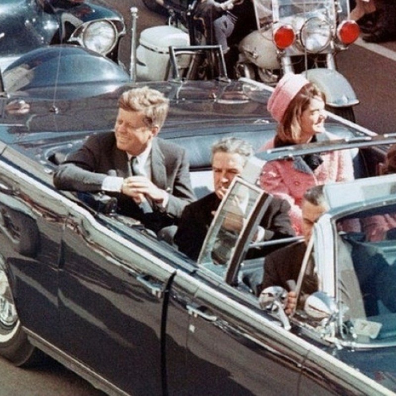 Rusiya Kennedinin qətlinə dair “350 səhifəlik sənəd” təqdim edəcək