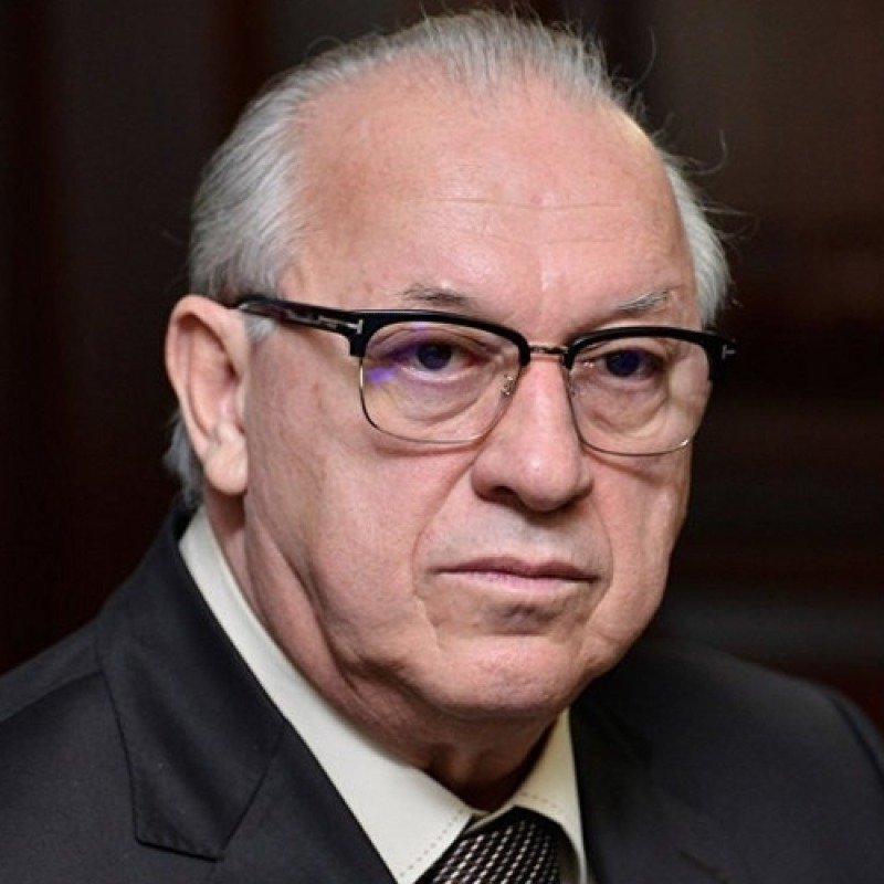 "Bağımda istirahətdəyəm, mənə toxunanları Allaha tapşırıram" - Cahangir Əsgərov