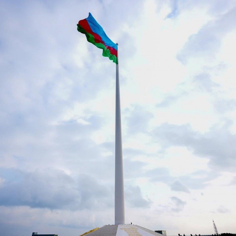 Azərbaycan Bayrağının Ginnesin Rekordlar Kitabındakı rekordu yenilənib - FOTO