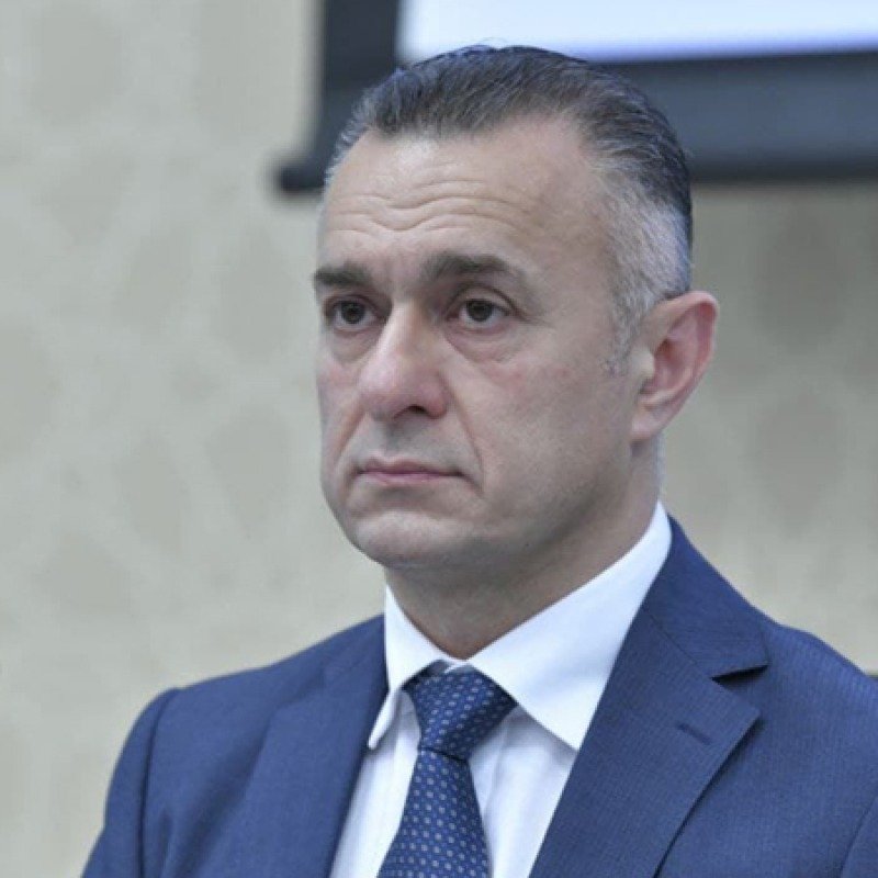 Nazirdən maraqlı "kadr islahatı": Köhnəni yeniyə müavin təyin etdi