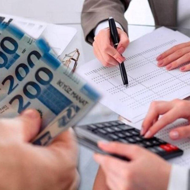 Azərbaycanda ən yüksək maaşı kimlər alır?