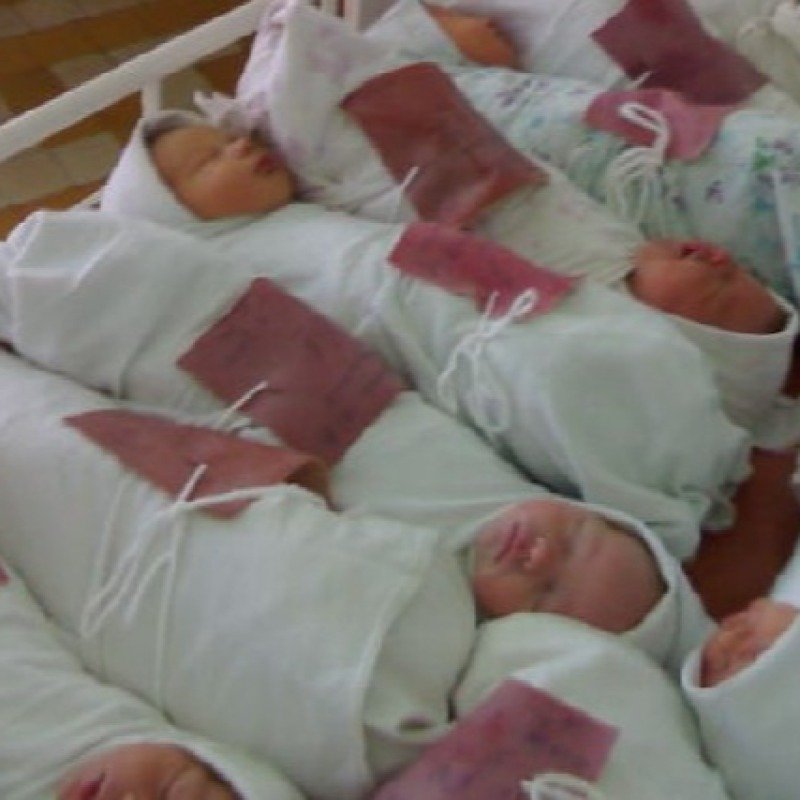 Azərbaycanda doğum, nikah azalır, ölüm artır