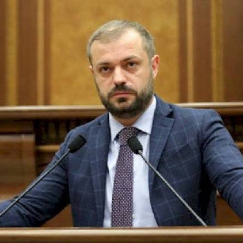 Papoyan: Ermənistan və Azərbaycan biznesləri konkret məhsul üzrə danışıqlar aparır