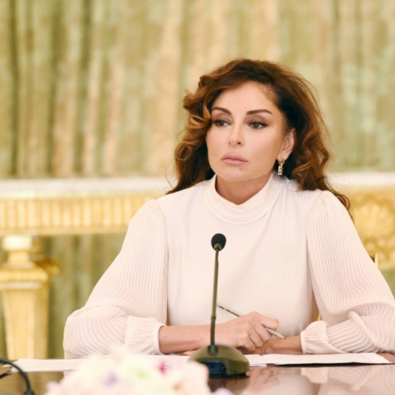 Valentina Matviyenko Mehriban Əliyevanı təbrik edib