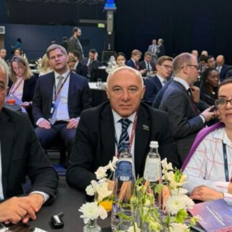 AMİP RƏHBƏRLİYİ BRÜSSELDƏ SƏFƏRDƏDİR