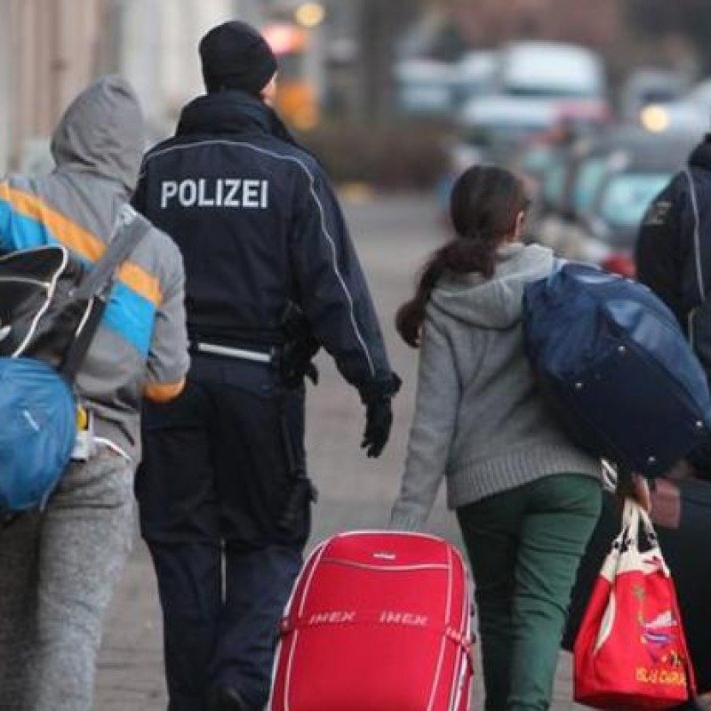 40 azərbaycanlı Almaniyadan deportasiya olundu