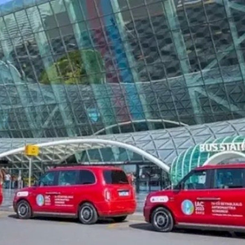 Aeroport taksilərinin qiyməti haqda açıqlama: 80, 50, yoxsa 25 manat?