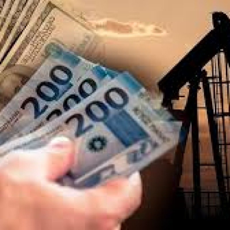 Aşağı neft qiymətləri: devalvasiya təhlükəsi və gözlənilən risklər