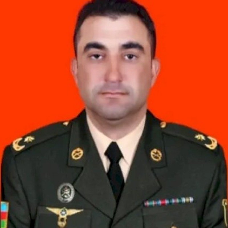 MN rəsmisi “İstirahət evi”nin rəisinə rüşvət çatdırdığını boynuna aldı