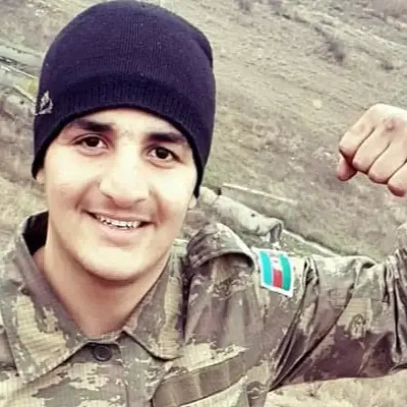 “Bank of Baku” mərhum qazinin kreditinə görə anasını məhkəməyə verdi: "Oğlunuzun borcunu ödəyin ki, o dünyada da onu inkir-minkir narahat eləməsin"