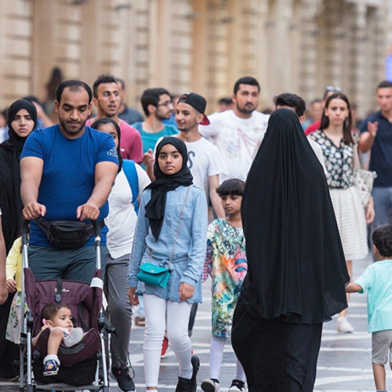 Azərbaycan turizmi yarı yolda – Canlanma var, amma...