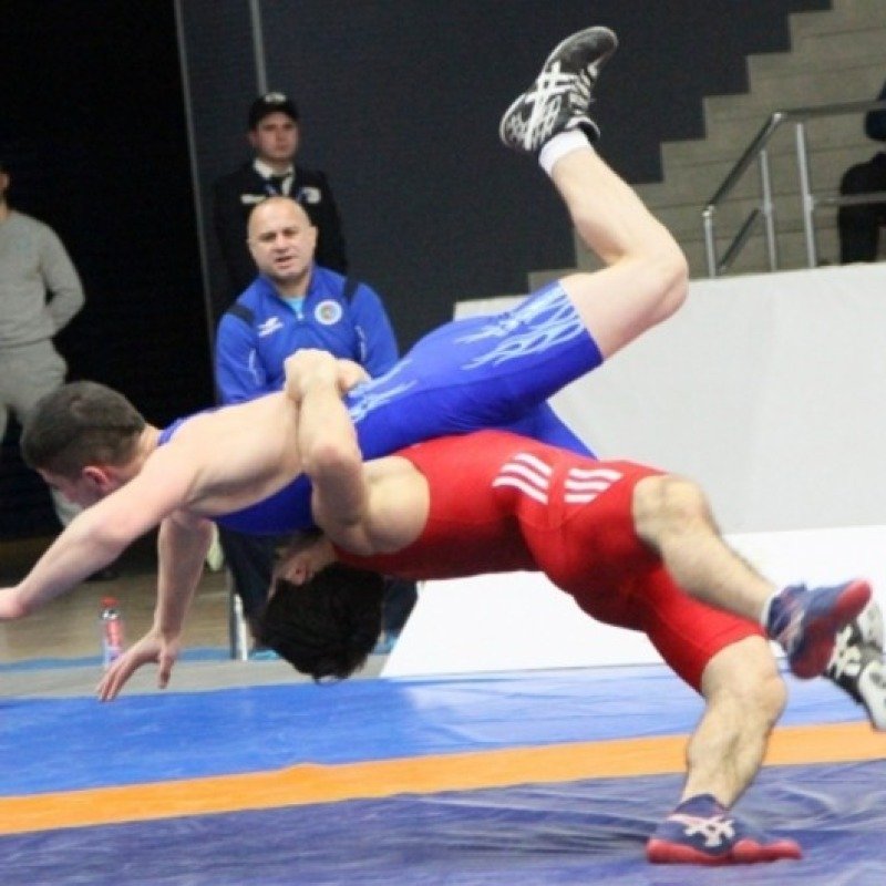 İki güləşçimiz dünya çempionatında finala yüksəldi