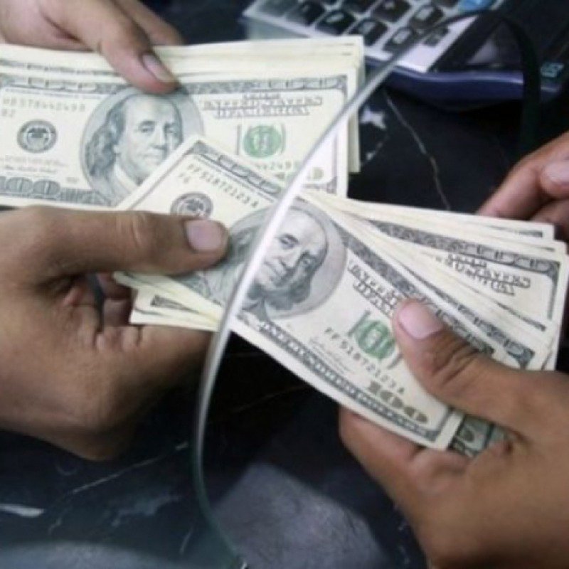 Azərbaycanın xarici banklara borcunun həcmi açıqlanıb