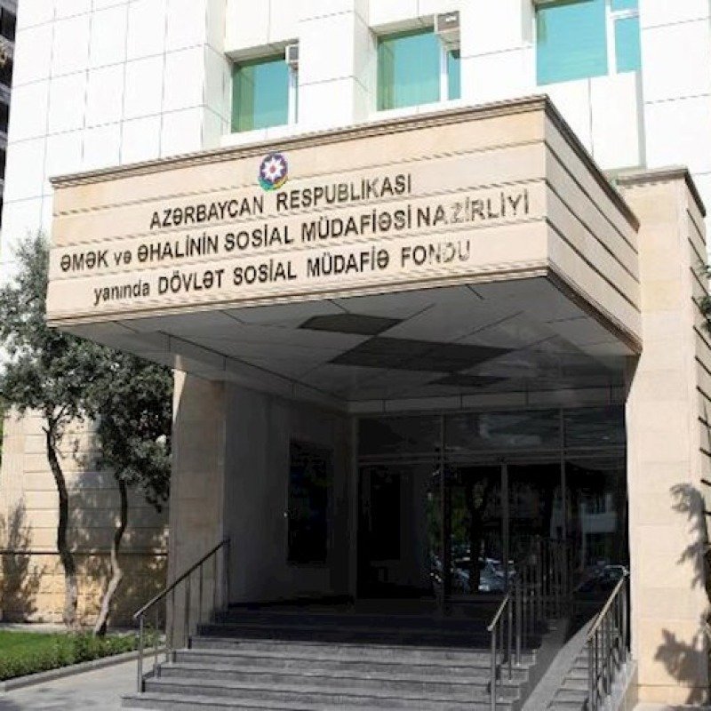 DSMF “Grand Hotel”in sahibindən 1,3 milyona ofis icarəyə götürüb