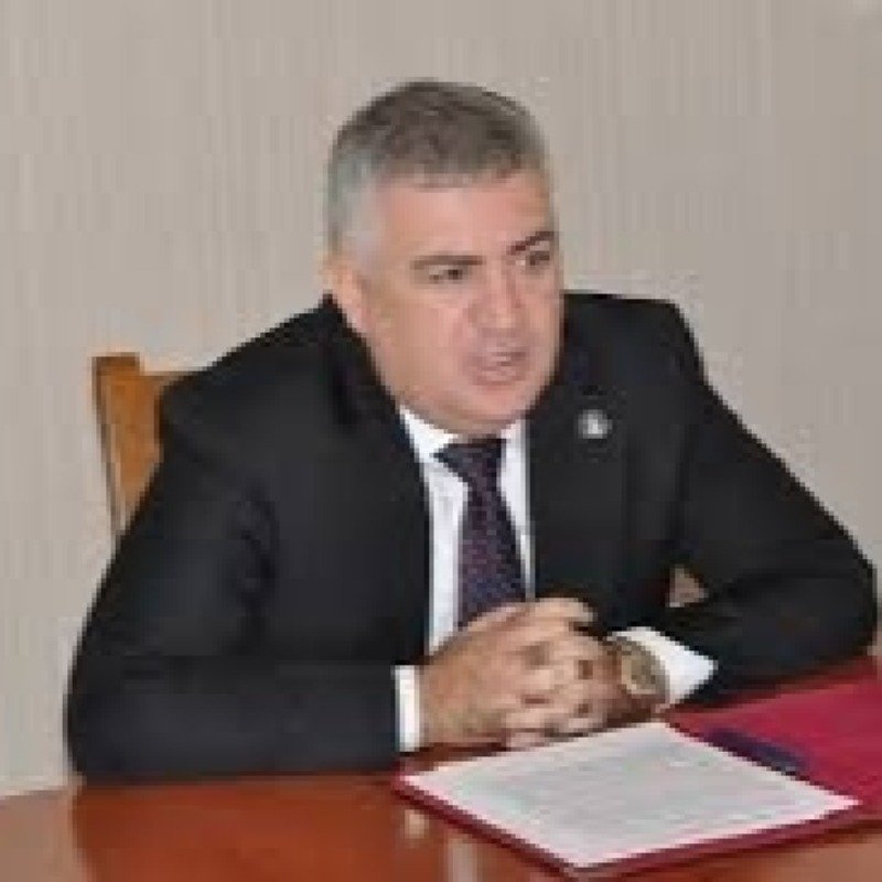 Şabran məhkəməsi başçının şikayətini baxışdan çıxardı - 15 ton arpa qalmaqalı böyüyür