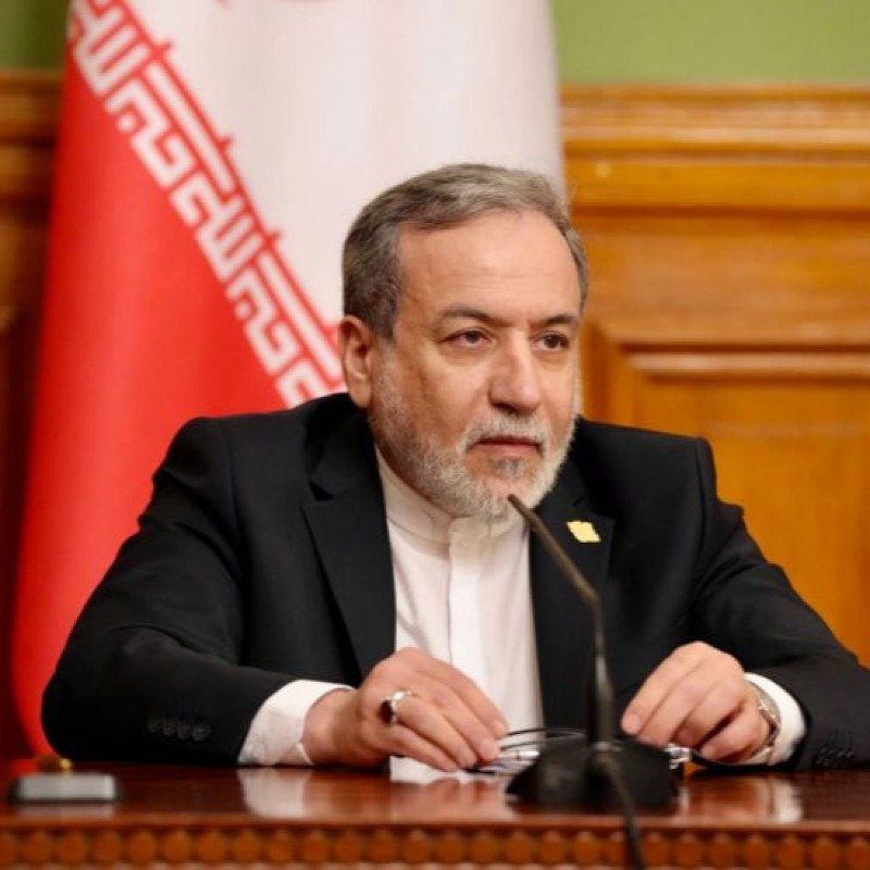 İranın xarici işlər naziri Azərbaycana təşəkkür edib