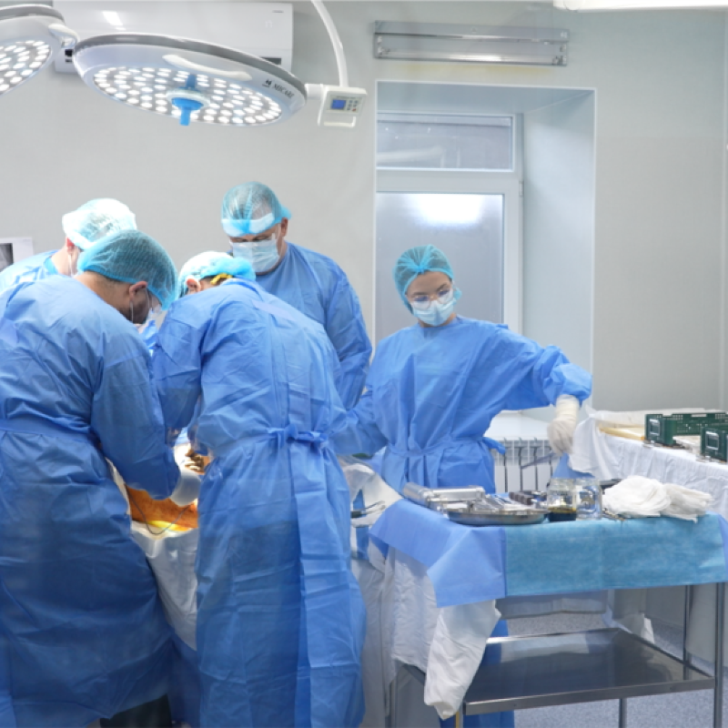 "Leyla Medical Center" təzminat ödəməlidir: Əməkdar həkim xəstənin ölümündə suçlanır