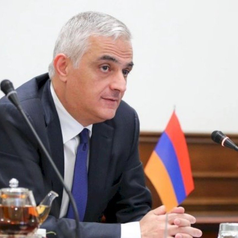 Qriqoryan rəsmi Bakıya təşəkkür etdi