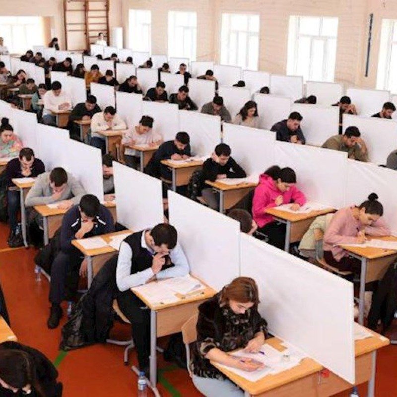 SAT imtahanında saxtakarlıq şübhəsi: Suallar satılır?