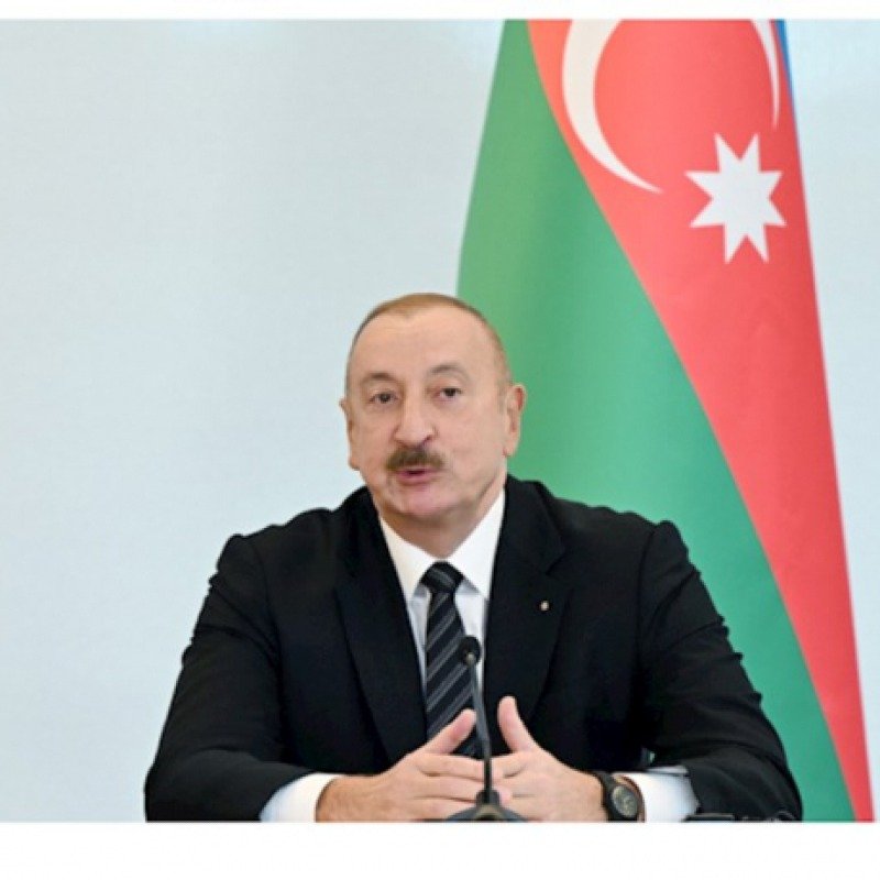 Dövlət başçısı məmurlara xəbərdarlıq edib