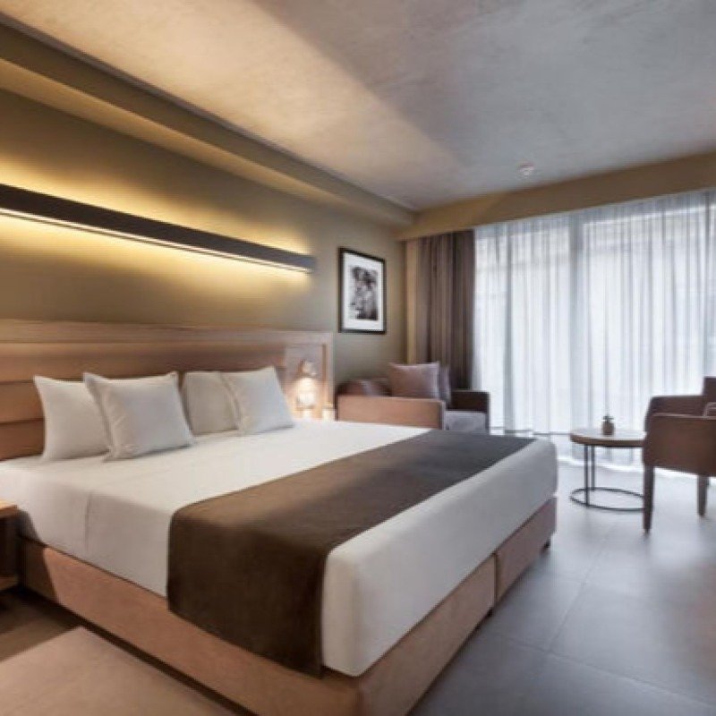Azərbaycanda hotellərin qonaq sayı azalıb, gəlirləri isə artıb