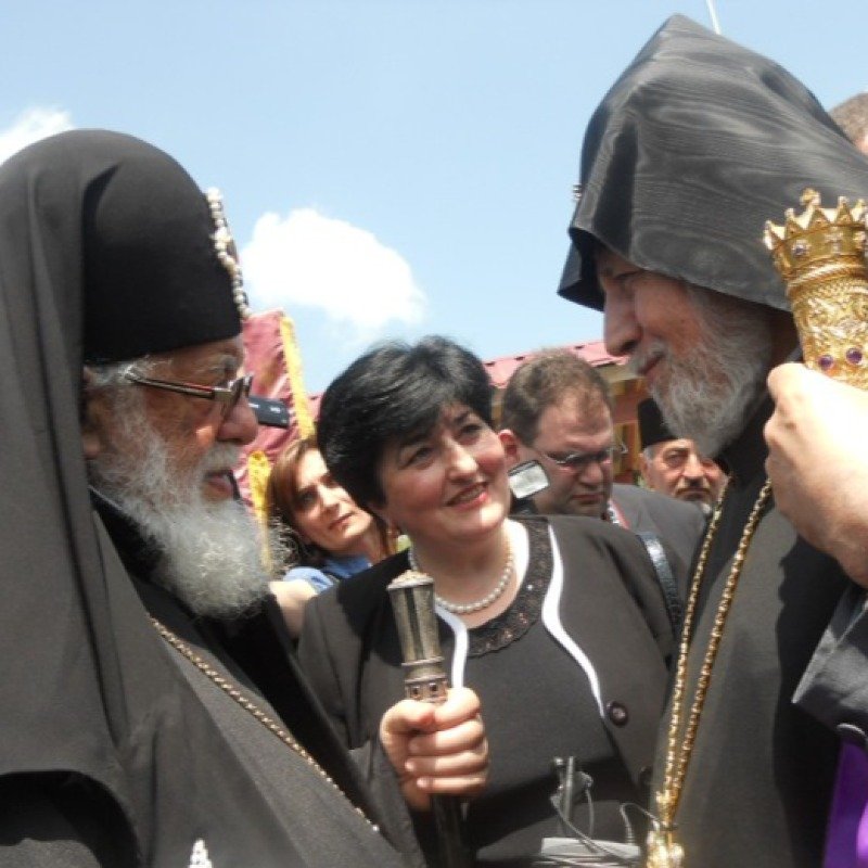 II Qareginə II İliyanın dəfnində iştirak üçün Tbilisiyə getməyə icazə verilməyib