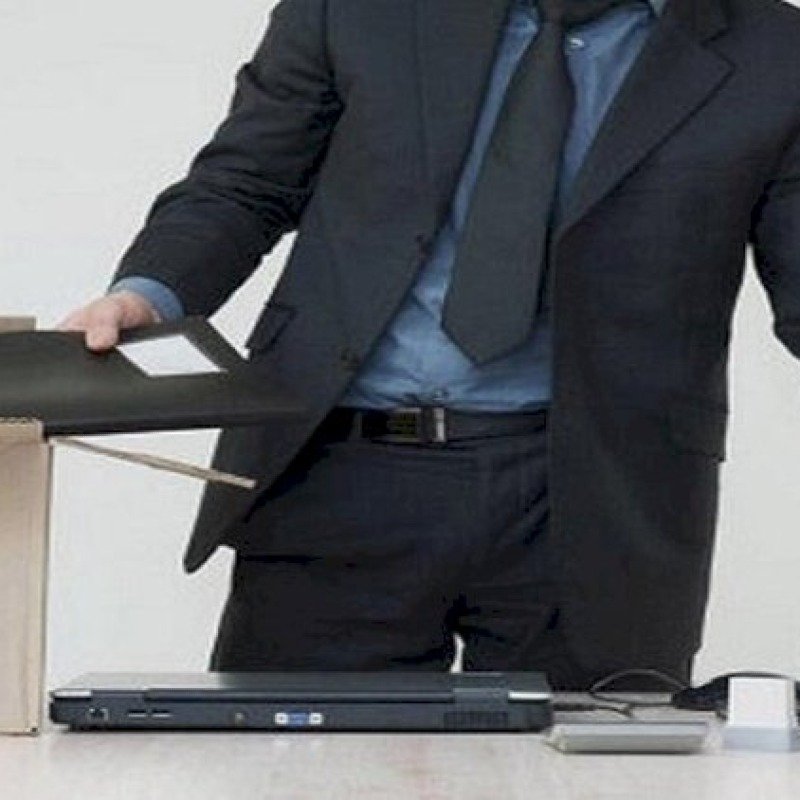 Azərbaycanda vəzifəli şəxslərin bu imtiyazı ləğv edildi