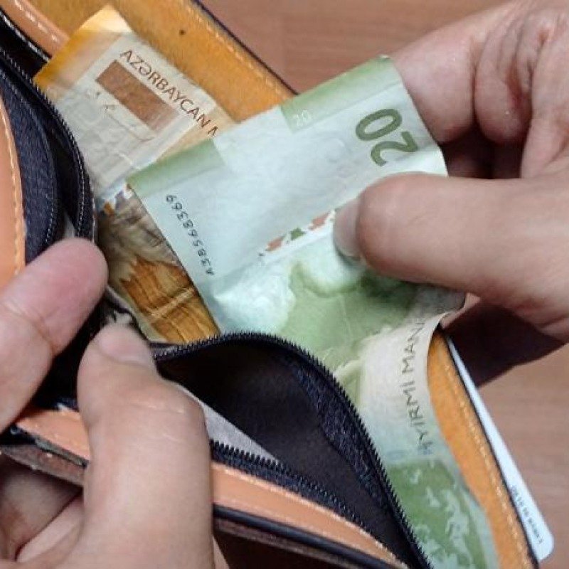 Azərbaycanda ən yüksək və ən aşağı əməkhaqqı hansı sahələrdə verilir? – Siyahı