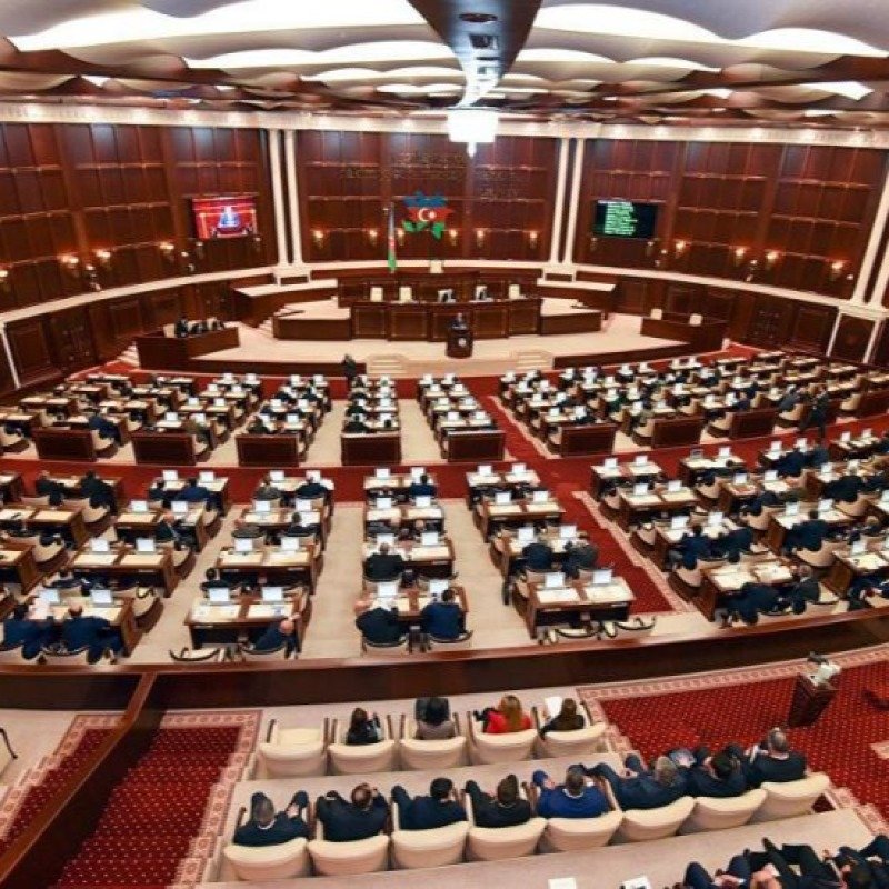 Bu deputatlar Rusiya ilə bağlı niyə danışmır? 