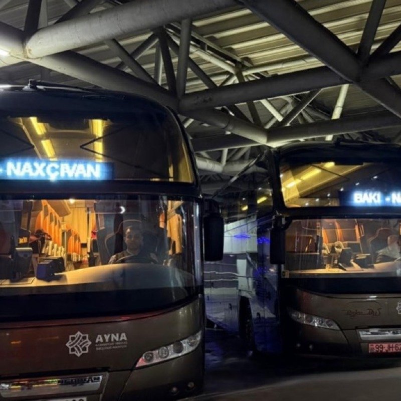 Bakıdan İran vasitəsilə Naxçıvana gedənlər problemlərlə üzləşiblər